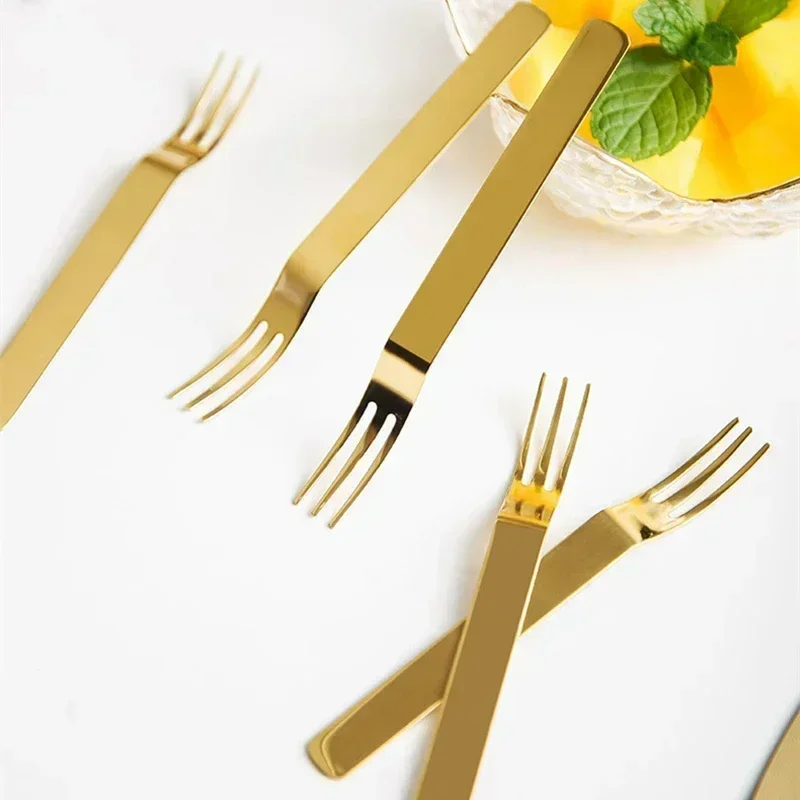6Pcs Gold Fruit with Stand Coffee Fork Set Cake Dessert Mini Fork Afternoon Party Silver Cutlery Snack Fork Kitchen,Dining & Bar
6Pcs Gold Fruit with Stand Coffee Fork Set Cake Dessert Mini Fork Afternoon Party Silver Cutlery Snack Fork Kitchen,Dining & Bar