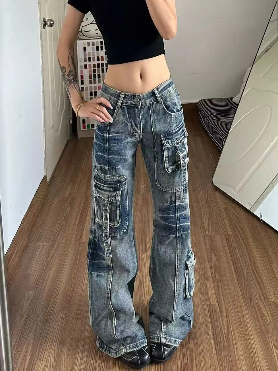Y2K American Harajuku Retro Punk Jeans Women's High Street Multi-Pocket Flared Floor-Length Jeans Casual Hip-Hop Trousers
Y2K American Harajuku Retro Punk Jeans Women's High Street Multi-Pocket Flared Floor-Length Jeans Casual Hip-Hop Trousers