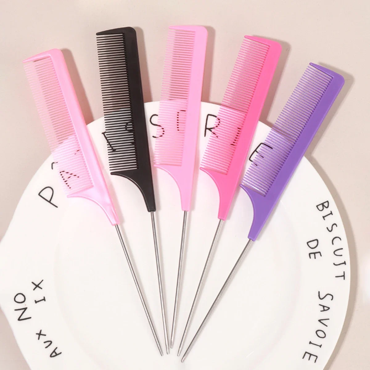 1pc Professional pointed tail comb salon hair styling stainless steel antistatic dyeing hair comb Special for real hair wigs
1pc Professional pointed tail comb salon hair styling stainless steel antistatic dyeing hair comb Special for real hair wigs