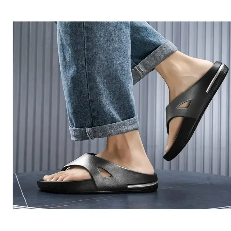 The Main Promotion of The New High Quality Wear-resistant Quick Drying Non-slip Soft Men's Large Size Summer Slippers
The Main Promotion of The New High Quality Wear-resistant Quick Drying Non-slip Soft Men's Large Size Summer Slippers