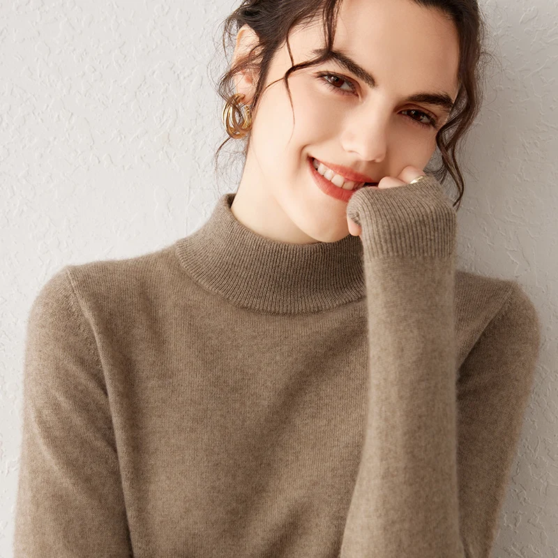 Autumn and winter new 100% pure cashmere women's semi high neck loose fitting pullover knitted solid color sweater inner top
Autumn and winter new 100% pure cashmere women's semi high neck loose fitting pullover knitted solid color sweater inner top