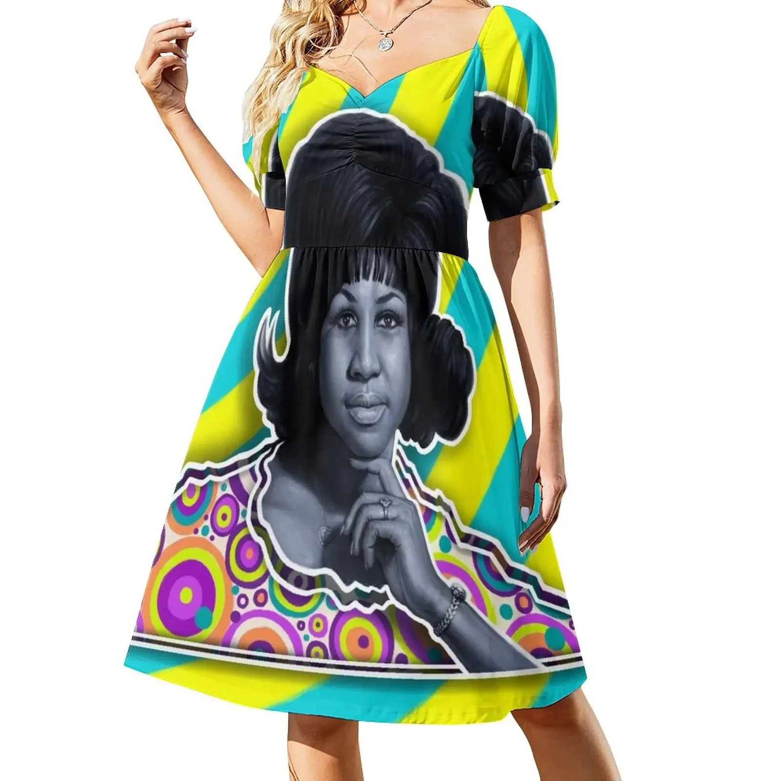 Aretha - Queen of Soul Short-Sleeved Dress luxury woman evening dress summer clothes
Aretha - Queen of Soul Short-Sleeved Dress luxury woman evening dress summer clothes