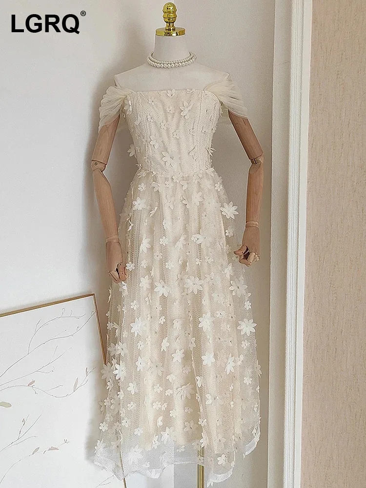 LGRQ Women's Flower Spliced Long Dresses Fashion O-Neck High Waist Off-shoulder Elegant Dress Female Summer 2024 New 36A2425
LGRQ Women's Flower Spliced Long Dresses Fashion O-Neck High Waist Off-shoulder Elegant Dress Female Summer 2024 New 36A2425