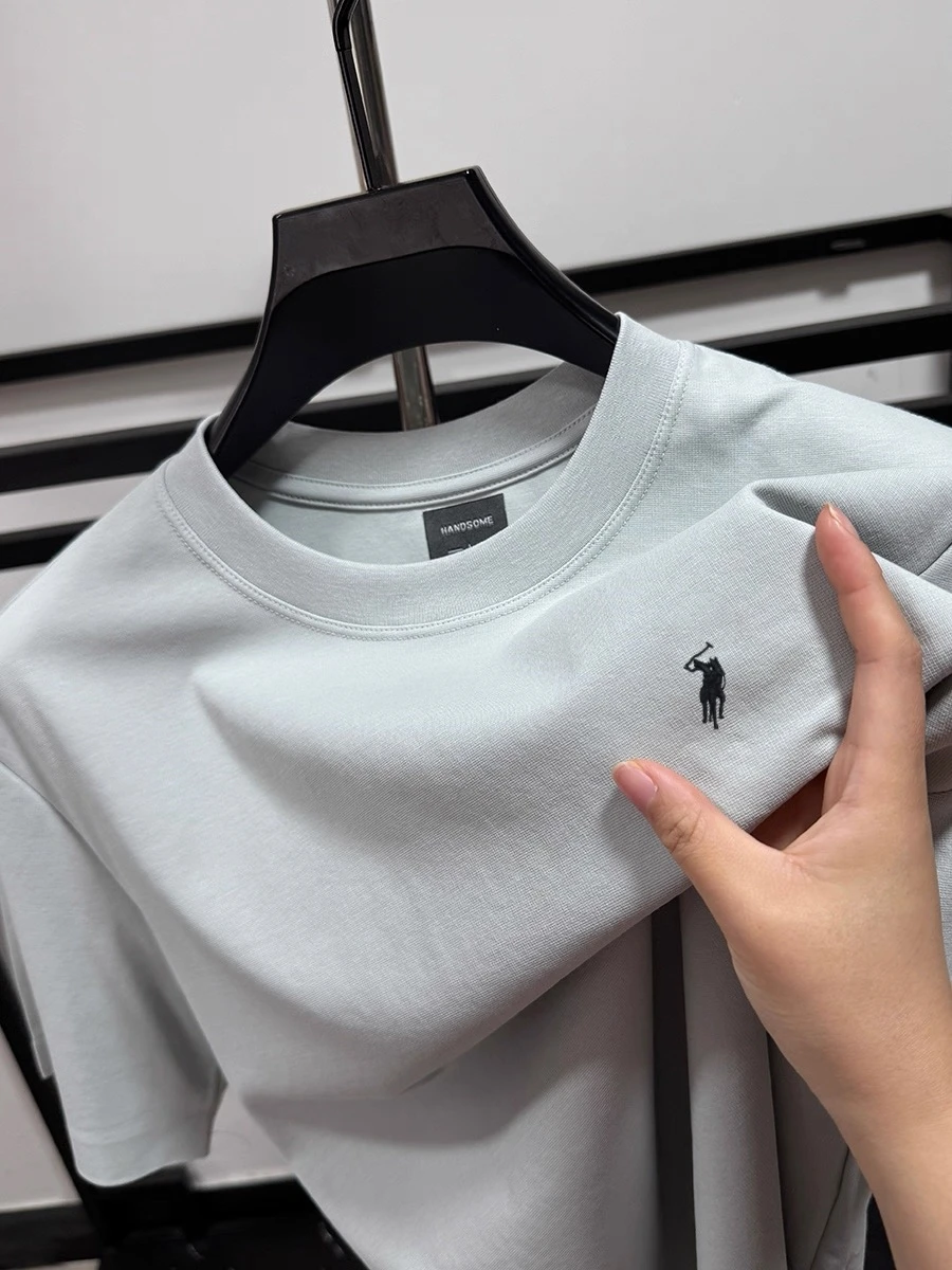 Luxury brand Paul embroidery short sleeve T-shirt 2025 summer new product men high-quality silk cotton breathable casual top
Luxury brand Paul embroidery short sleeve T-shirt 2025 summer new product men high-quality silk cotton breathable casual top