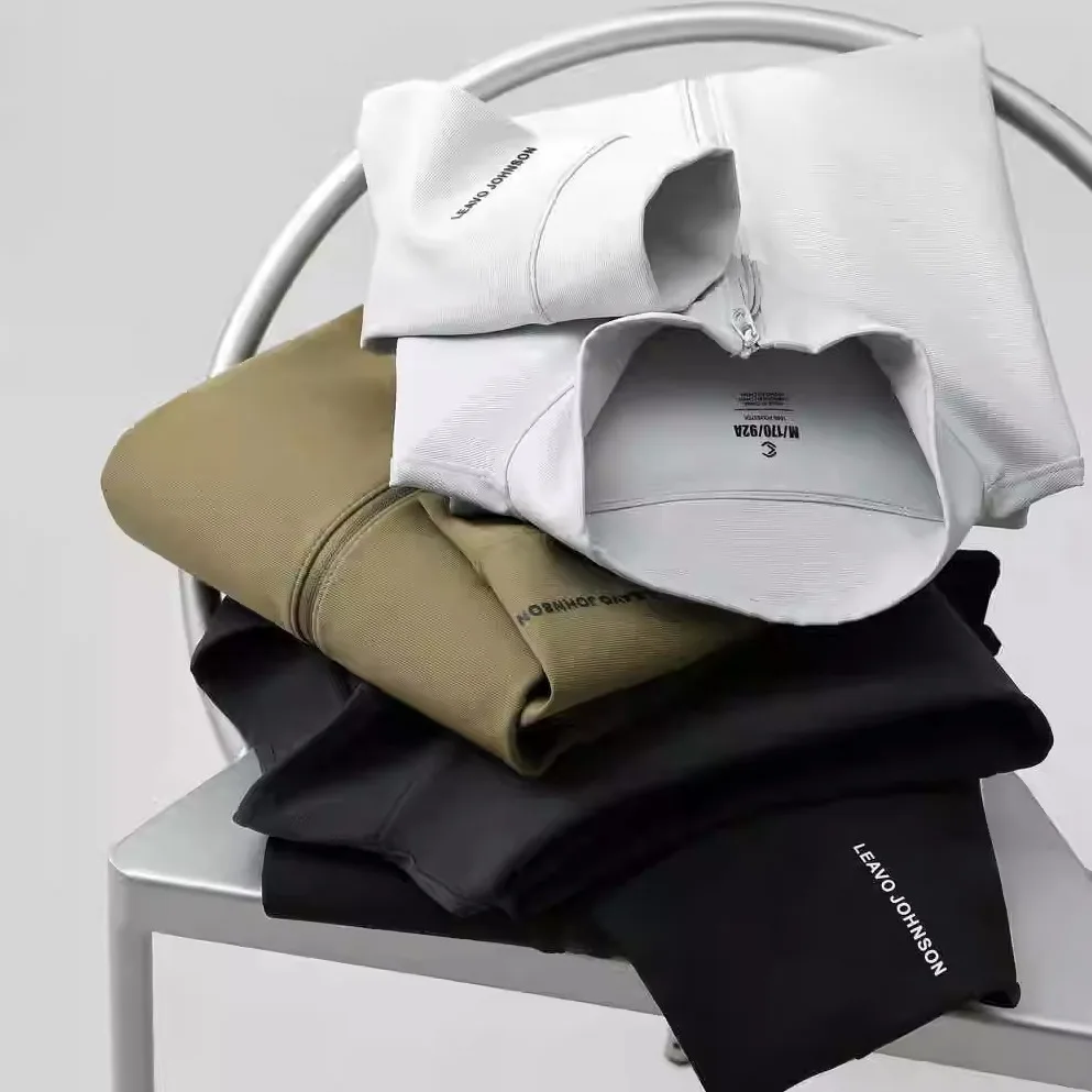 LeavoJohnson Textured Collar Breathable Jaet Youth Faion Stand Fit Long Sve Zipper Closure Outerwear for Autumn
LeavoJohnson Textured Collar Breathable Jaet Youth Faion Stand Fit Long Sve Zipper Closure Outerwear for Autumn