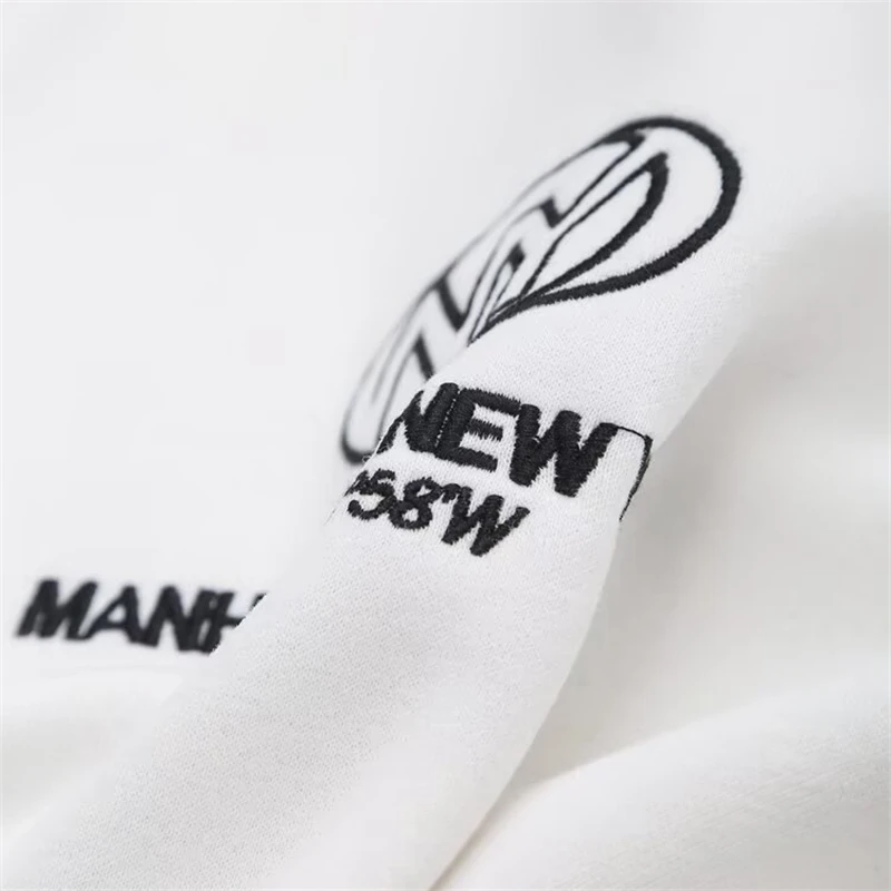 KEYANKETIAN Spring New Women's Round Neck Embroidered Long Sleeve Contrast Splicing Hoodie Women Hoodie Sweatshirt
KEYANKETIAN Spring New Women's Round Neck Embroidered Long Sleeve Contrast Splicing Hoodie Women Hoodie Sweatshirt