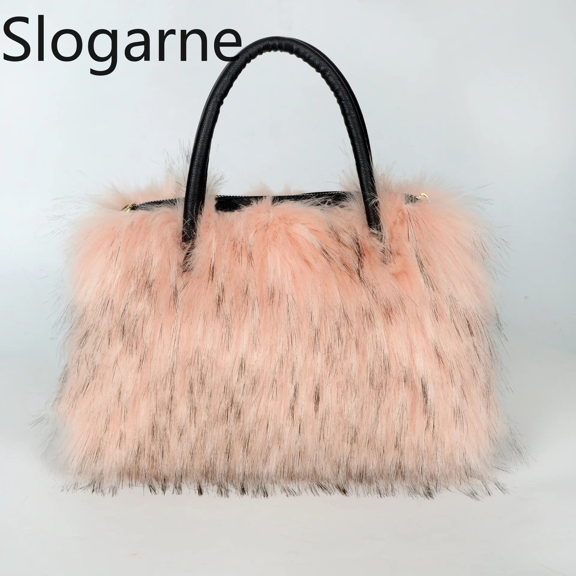 Women Luxury Raccoon Fur Handbags Ladies 2026 New Fashion Faux Fur Shoulder Bag Girls Large Capacity Fluffy Tote Bags Luggages
Women Luxury Raccoon Fur Handbags Ladies 2026 New Fashion Faux Fur Shoulder Bag Girls Large Capacity Fluffy Tote Bags Luggages