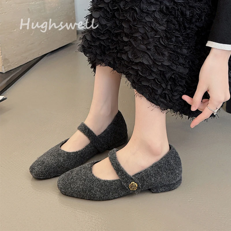 Elegant Flower Buckle Fleece Felt Mary Jane Shoes Woman Concise Wool Ballet Flats Ladies Warm Plush Low Heel Dress Pump Shoes
Elegant Flower Buckle Fleece Felt Mary Jane Shoes Woman Concise Wool Ballet Flats Ladies Warm Plush Low Heel Dress Pump Shoes