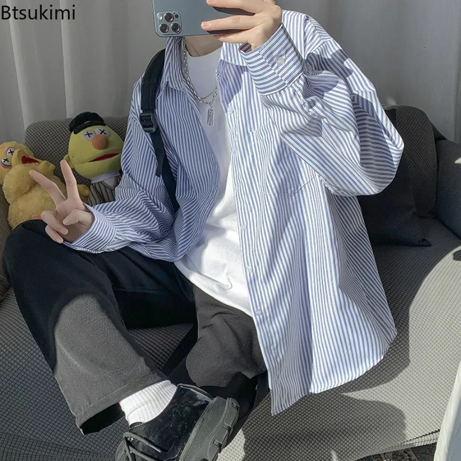 New Men's Blue White Vertical Stripes Autumn Long Sleeve Thin Casual Versatile Shirt Youthful Style Loose Fit Button Down Coat
New Men's Blue White Vertical Stripes Autumn Long Sleeve Thin Casual Versatile Shirt Youthful Style Loose Fit Button Down Coat