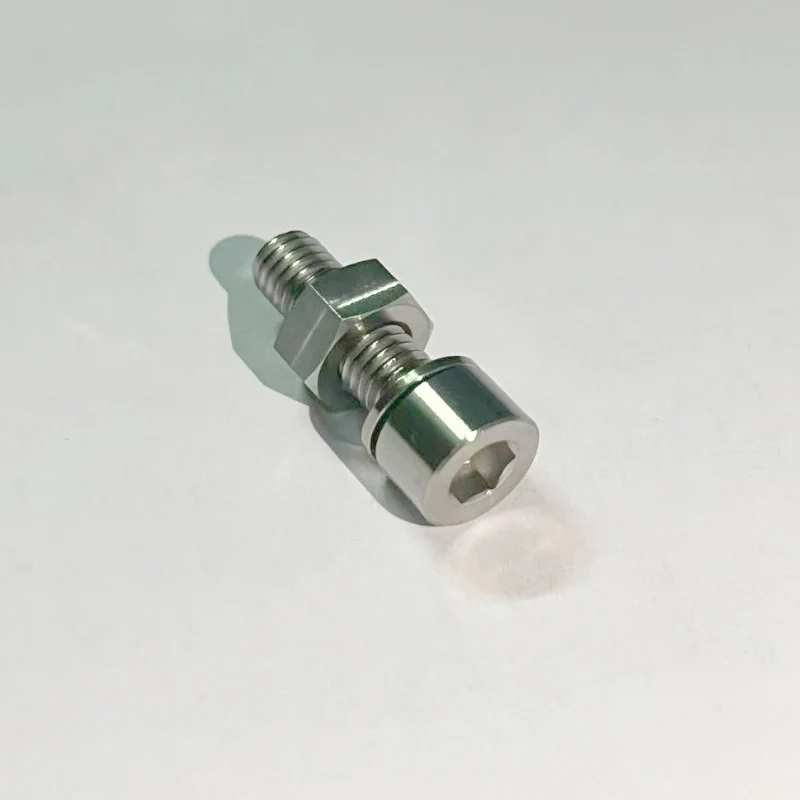 BMX TC4 TITANIUM SEAT CLAMP NUT & BOLT
BMX TC4 TITANIUM SEAT CLAMP NUT & BOLT