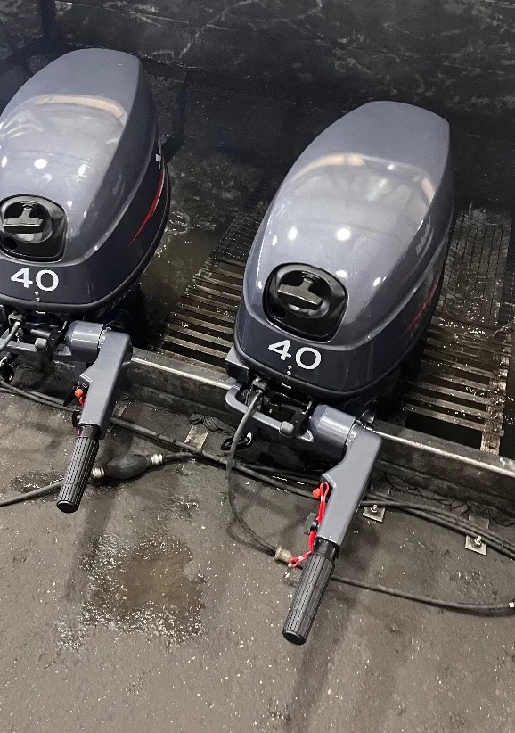 Ideal for Fishing 40HP Water Cooling Outboard Engine for Recreational Boating
Ideal for Fishing 40HP Water Cooling Outboard Engine for Recreational Boating