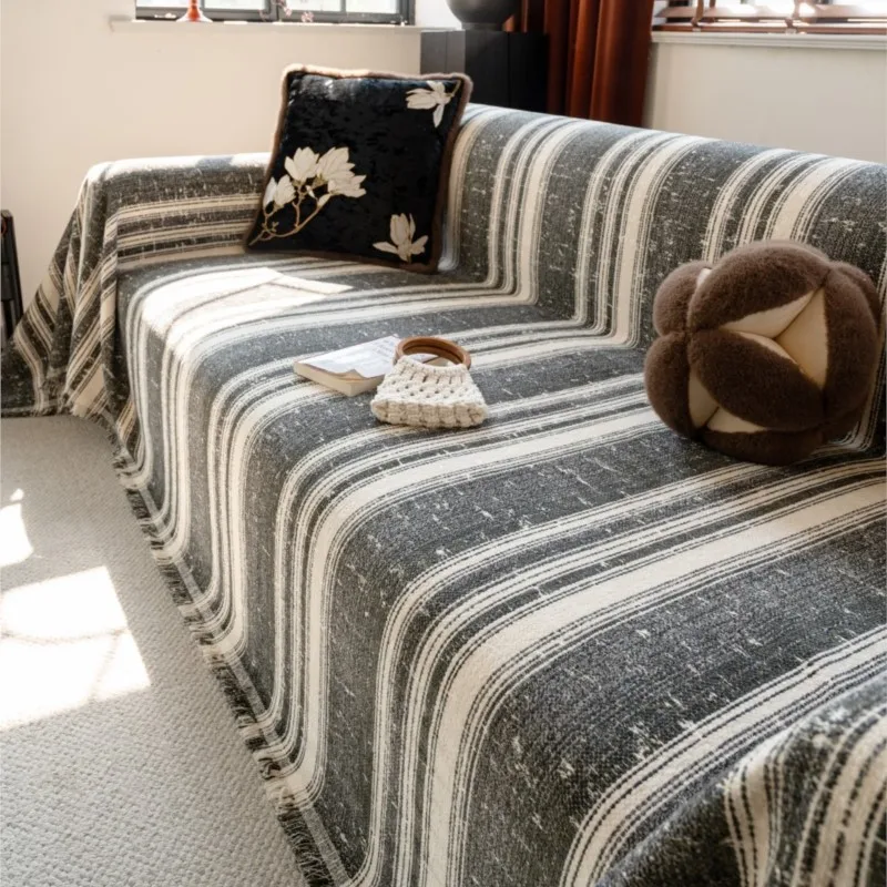 Всесезонный универсальный цельный чехол для дивана с полным покрытием, нескользящий надежный мягкий чехол для дивана из синели, защитная подушка
Всесезонный универсальный цельный чехол для дивана с полным покрытием, нескользящий надежный мягкий чехол для дивана из синели, защитная подушка