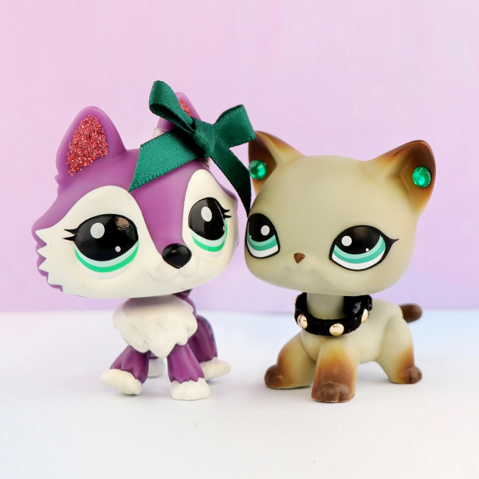 2 pcs Minilpsshop Pet Shop Bobble Head Toy Husky #2297 and Shorthair Cat #391 With Accessories Collectibles Great Gifts for LPS
2 pcs Minilpsshop Pet Shop Bobble Head Toy Husky #2297 and Shorthair Cat #391 With Accessories Collectibles Great Gifts for LPS