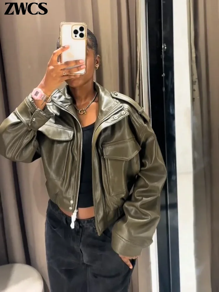 Винтажные короткие кожаные куртки на молнии, женские повседневные куртки с лацканами и карманами на пуговицах, пальто с длинными рукавами, осень 2021, новая женская шикарная уличная одежда
Винтажные короткие кожаные куртки на молнии, женские повседневные куртки с лацканами и карманами на пуговицах, пальто с длинными рукавами, осень 2021, новая женская шикарная уличная одежда