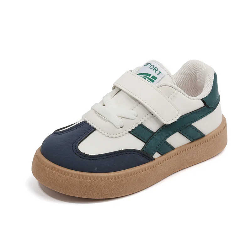 Новая весенне-осенняя модная детская немецкая тренировочная обувь для мальчиков, детские низкие кроссовки, повседневная обувь для досок, белые туфли на липучке для девочек
Новая весенне-осенняя модная детская немецкая тренировочная обувь для мальчиков, детские низкие кроссовки, повседневная обувь для досок, белые туфли на липучке для девочек