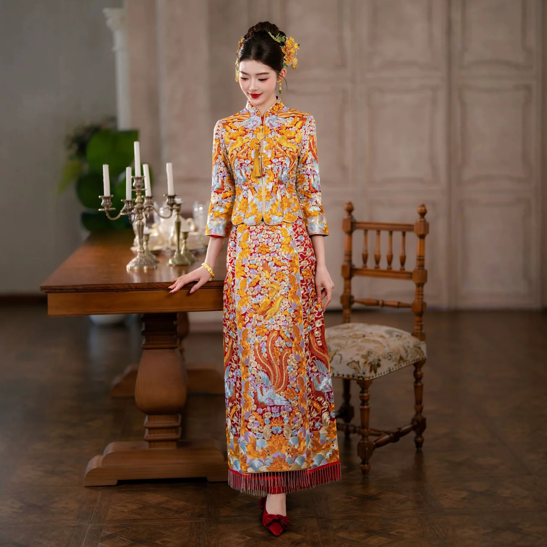Xiuhe Chinese Wedding Dress 2026 New Style Slimming Wedding Gown Slim Fit Dragon and Phoenix Gown Bride's Outfit Gold
Xiuhe Chinese Wedding Dress 2026 New Style Slimming Wedding Gown Slim Fit Dragon and Phoenix Gown Bride's Outfit Gold