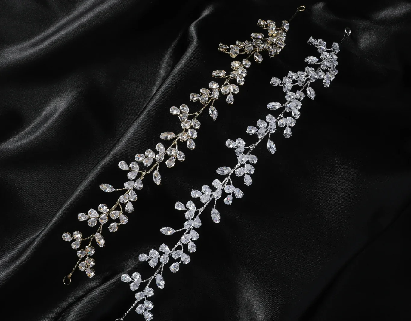 Luxury Bridal Headband Wedding Hair pieces Crystal Princess Bride Headpieces Tiaras For Women Girl Party Hair Jewelry Headdress
Luxury Bridal Headband Wedding Hair pieces Crystal Princess Bride Headpieces Tiaras For Women Girl Party Hair Jewelry Headdress