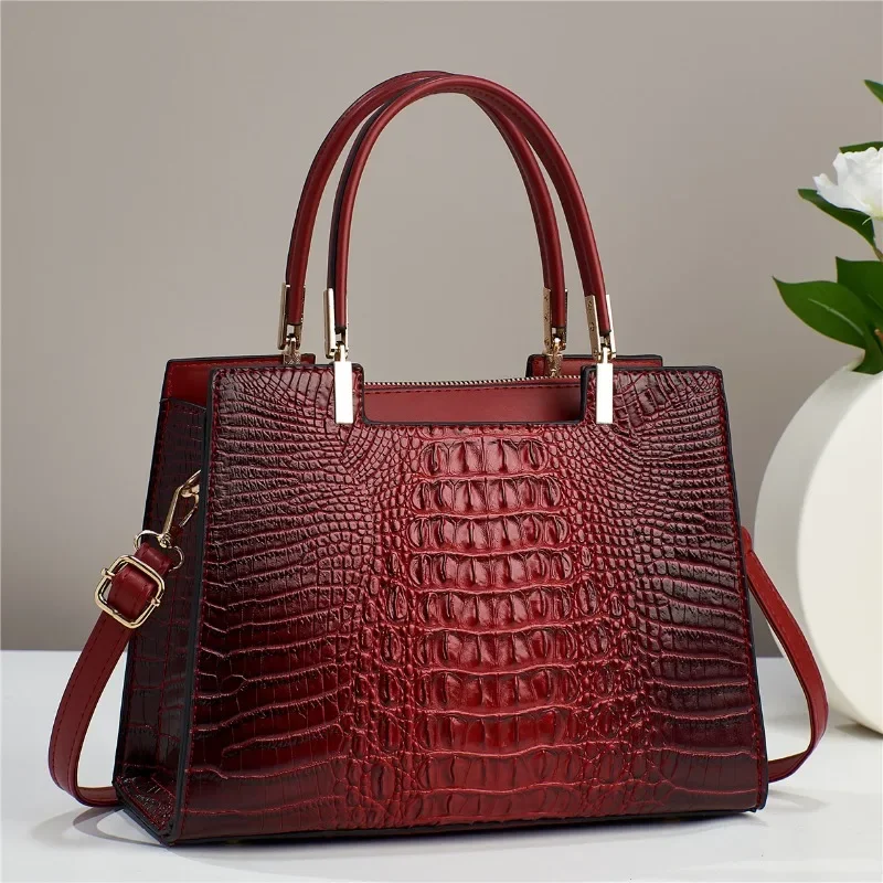 New Fashion Embossed Women's Handbag Large Capacity Versatile Style Women's Bag Work Travel Gift Women's Shoulder Crossbody Bag
New Fashion Embossed Women's Handbag Large Capacity Versatile Style Women's Bag Work Travel Gift Women's Shoulder Crossbody Bag