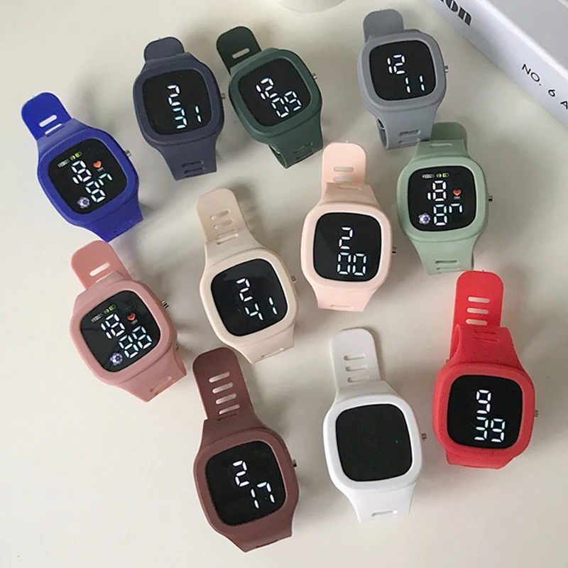 Square Silicone Electronic Watch Women Transparent Outdoor Sports Touchscreen Electronic Led Digital Strap Student Wrist Watch
Square Silicone Electronic Watch Women Transparent Outdoor Sports Touchscreen Electronic Led Digital Strap Student Wrist Watch