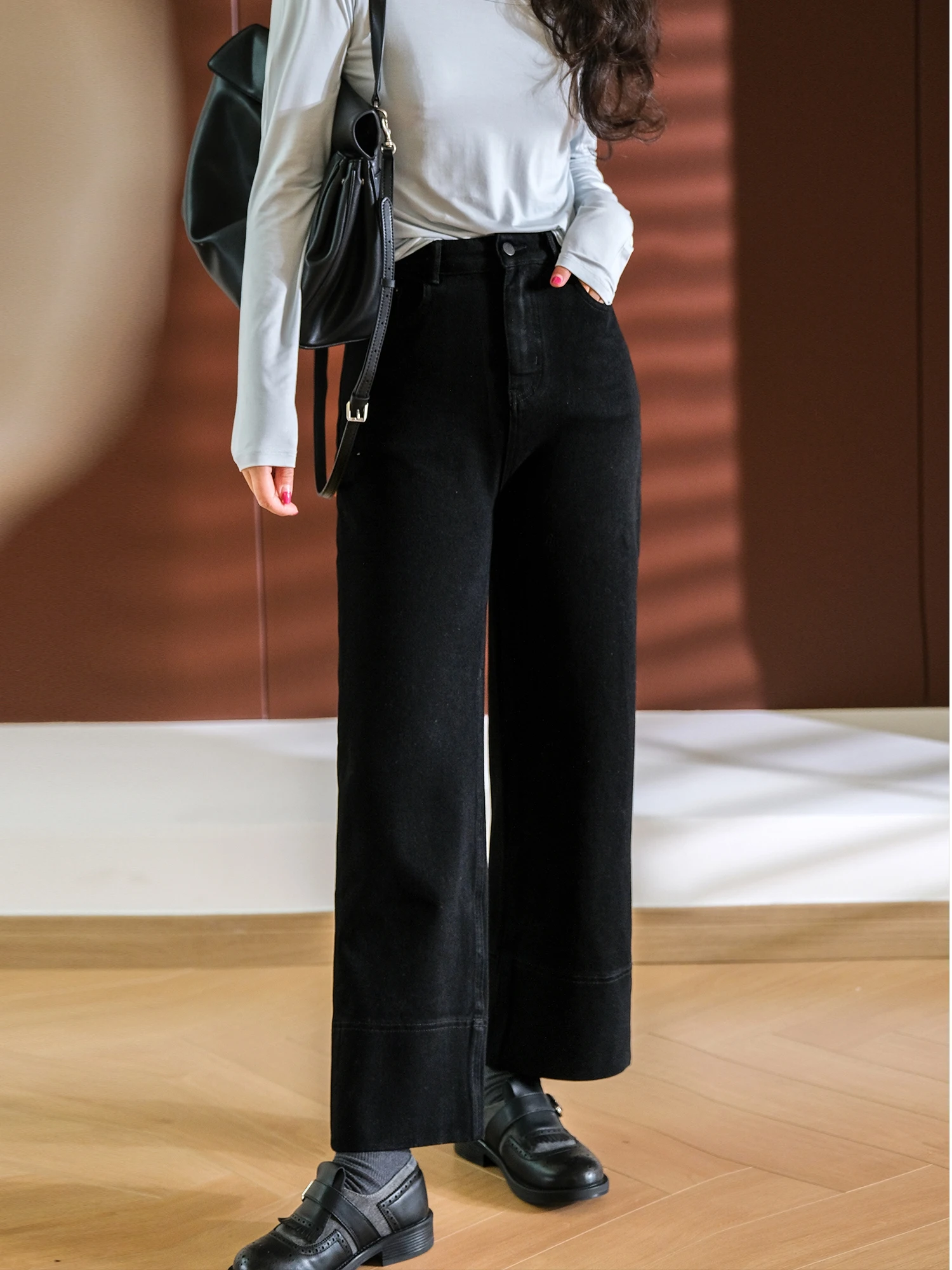 Прямые джинсы для похудения, женские широкие брюки из смешанного волокна, хлопка, рисовая лапша, брюки с высокой талией, застежка-молния, осенний сезон
Прямые джинсы для похудения, женские широкие брюки из смешанного волокна, хлопка, рисовая лапша, брюки с высокой талией, застежка-молния, осенний сезон