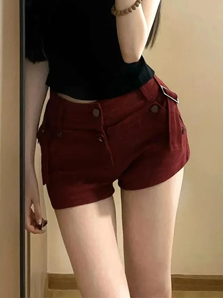 Zoki Vintage Red Y2K Denim Shorts Women Sexy Streetwear Low Waist Slim Shorts Casual Harajuku Retro Hip Hop Female Jeans Shorts
Zoki Vintage Red Y2K Denim Shorts Women Sexy Streetwear Low Waist Slim Shorts Casual Harajuku Retro Hip Hop Female Jeans Shorts
