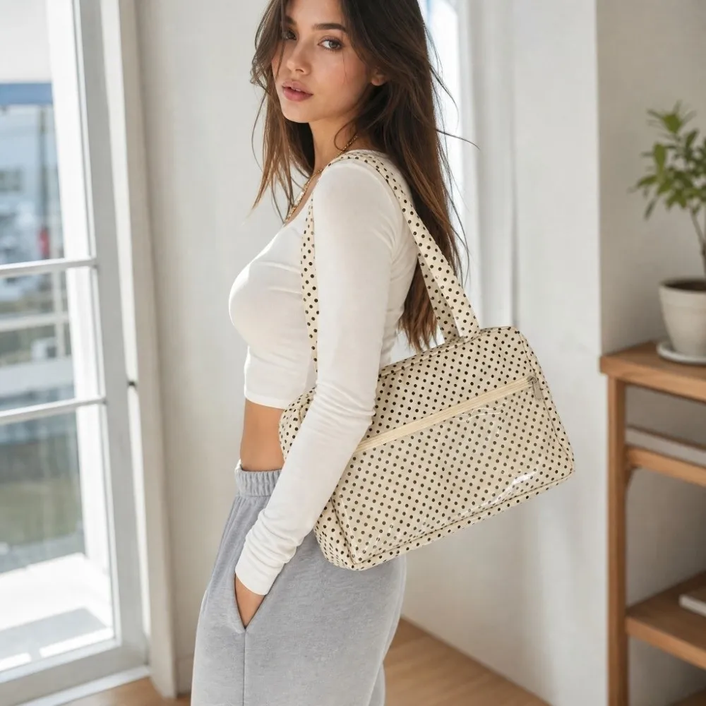 Cute Transparent Layer Polka Dot Ita Bag Double Layer Durable Y2K Shoulder Bag Vintage Solid Color Tote Bag Concert
Cute Transparent Layer Polka Dot Ita Bag Double Layer Durable Y2K Shoulder Bag Vintage Solid Color Tote Bag Concert