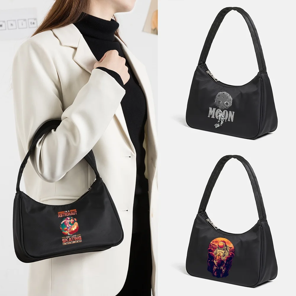 Single Shoulder Bag Multifunctional Astronaut Series Phone Coin Purse Work Commuting Large Capacity Black Nylon Underarm Bags
Single Shoulder Bag Multifunctional Astronaut Series Phone Coin Purse Work Commuting Large Capacity Black Nylon Underarm Bags