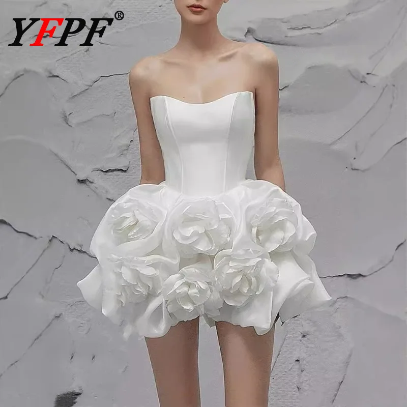 YFPF White Fashion Sleeveless Mini Dress Women 3D Flower Patchwork Backless Slim Strapless Dresses 2025 Summer New Clothing
YFPF White Fashion Sleeveless Mini Dress Women 3D Flower Patchwork Backless Slim Strapless Dresses 2025 Summer New Clothing