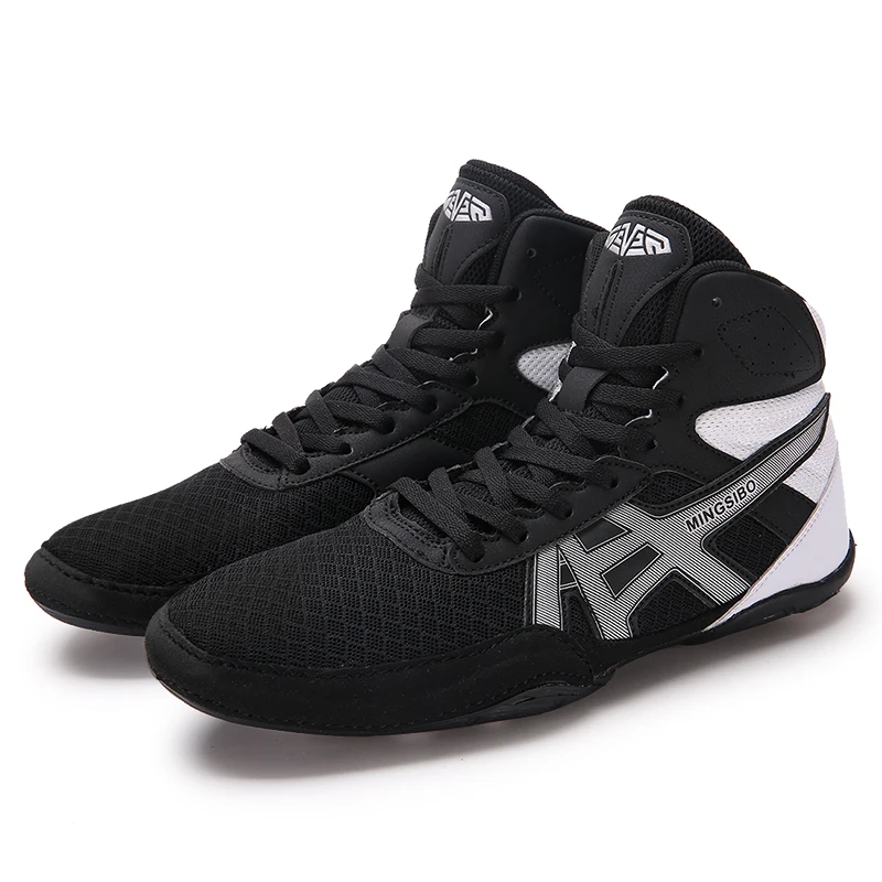 Boxing Shoes Breathable Mesh Non-slip Sole Lightweight Training Sneakers for Kickboxing Wrestling Combat Sports
Boxing Shoes Breathable Mesh Non-slip Sole Lightweight Training Sneakers for Kickboxing Wrestling Combat Sports