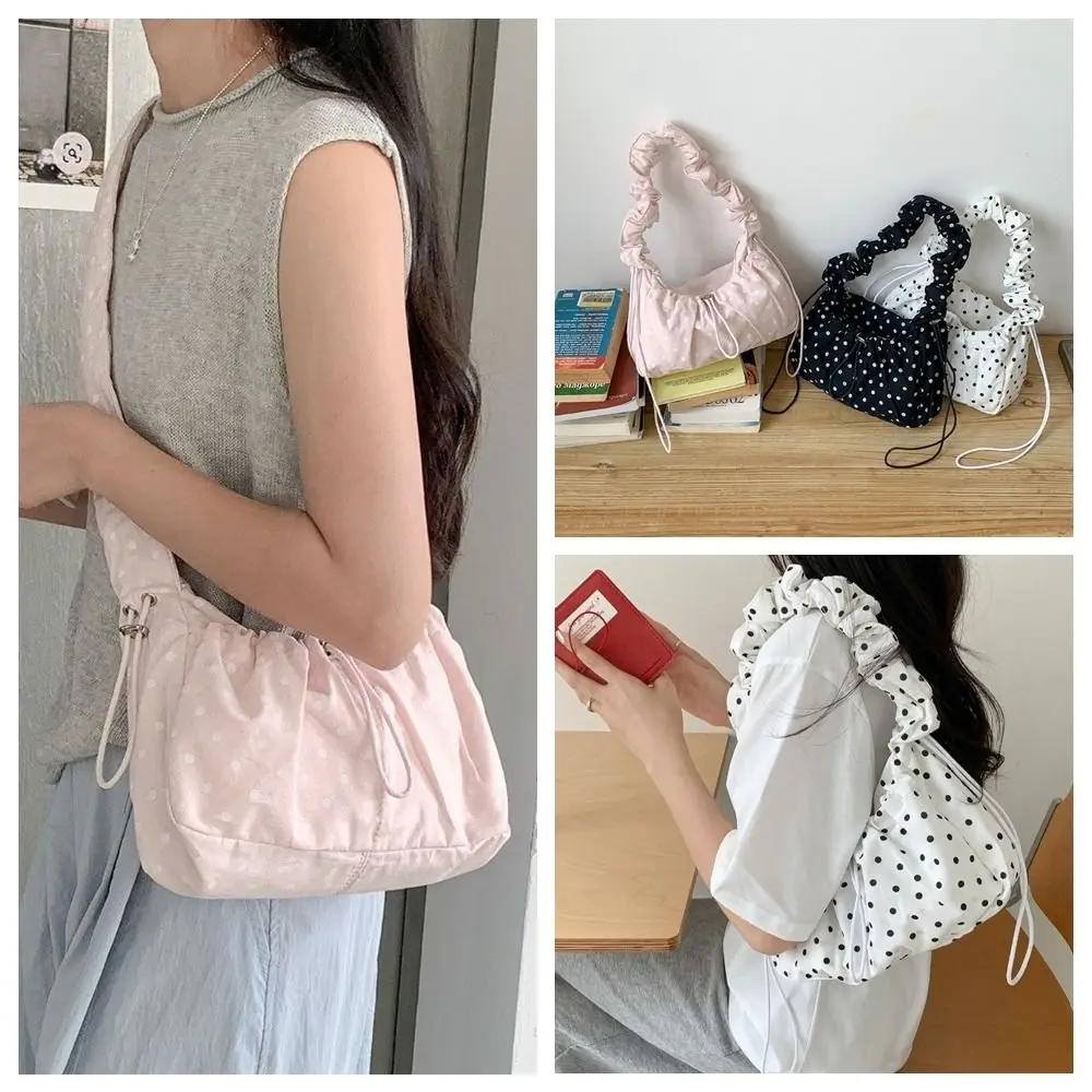 Versatile Polka Dot Underarm Bag Korean Style Lightweight Pleated Strap Tote Bag Large Capacity Clutch Purse
Versatile Polka Dot Underarm Bag Korean Style Lightweight Pleated Strap Tote Bag Large Capacity Clutch Purse
