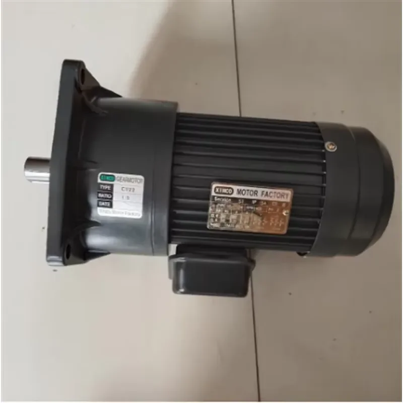 XINCO reducer, Xinke Motor YS-7124 0.4KW CV22 CH28 horizontal three-phase asynchronous motor
XINCO reducer, Xinke Motor YS-7124 0.4KW CV22 CH28 horizontal three-phase asynchronous motor