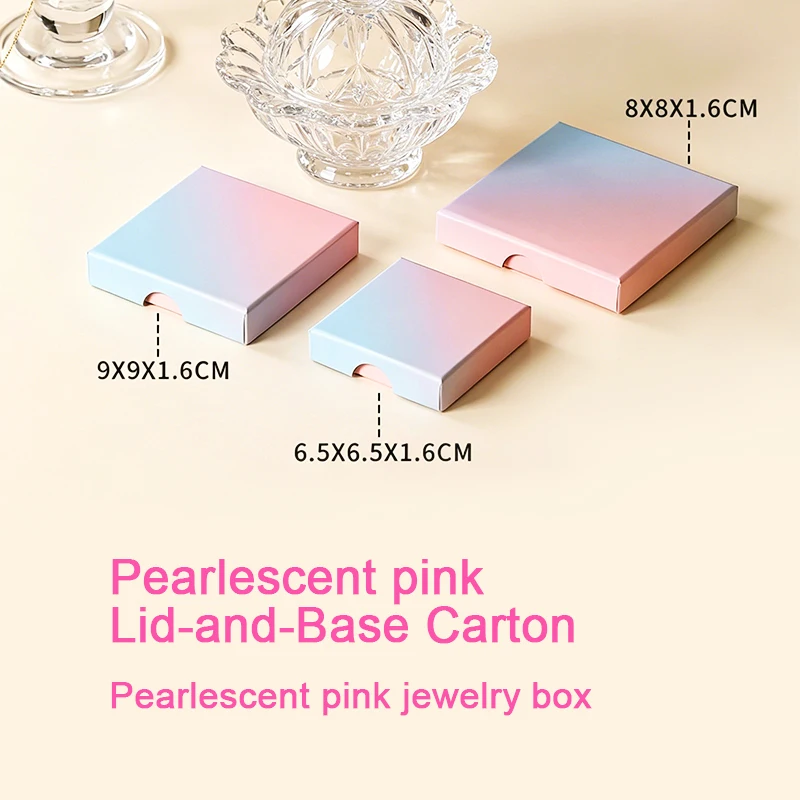 Premium jewelry box with pearlescent pink and 1.6cm height, ideal for store wedding gifts such as rings, earrings, and necklaces
Premium jewelry box with pearlescent pink and 1.6cm height, ideal for store wedding gifts such as rings, earrings, and necklaces