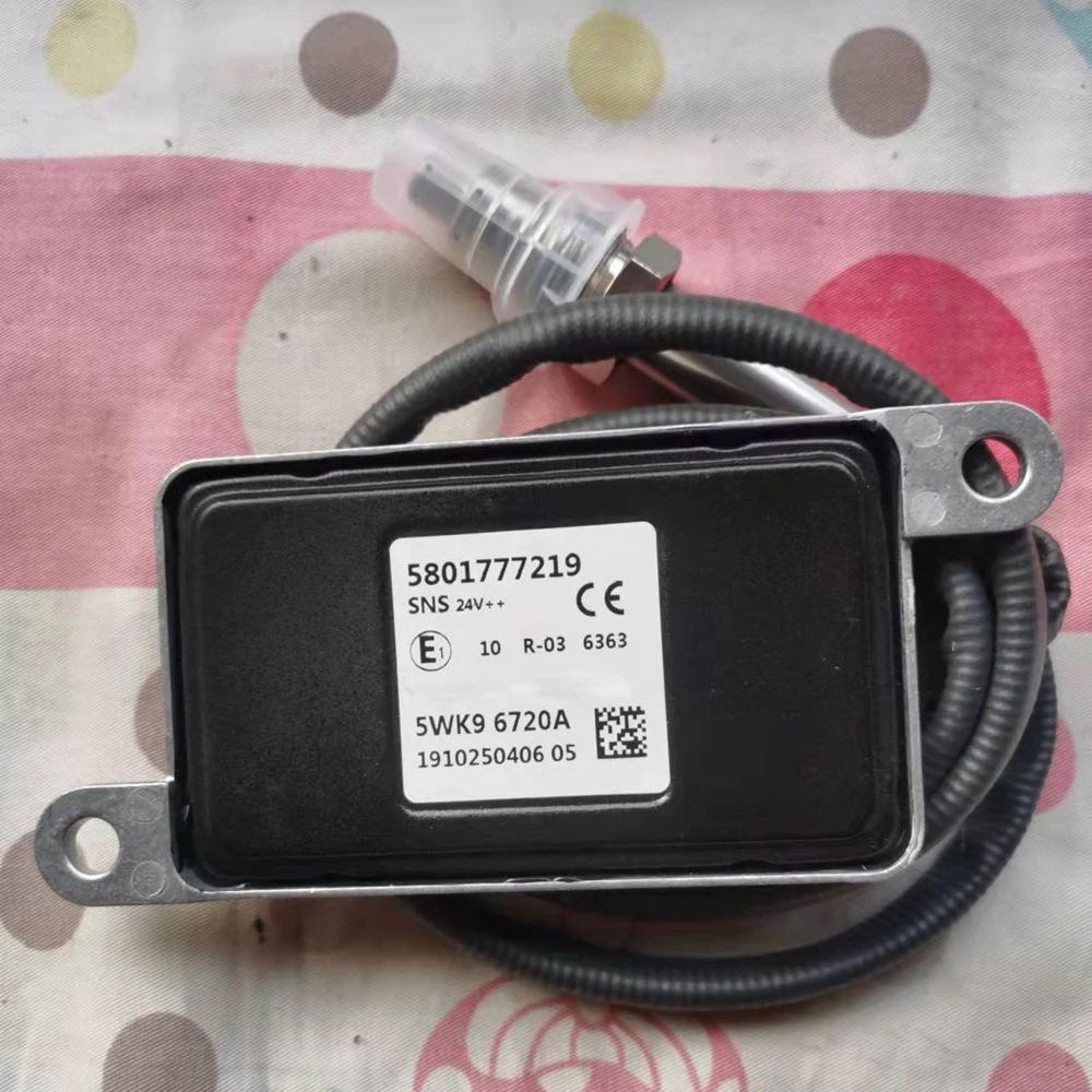 5WK96720A 5801777219 New Nitrogen Oxide Nox Sensors For IVECO Trucks
5WK96720A 5801777219 New Nitrogen Oxide Nox Sensors For IVECO Trucks