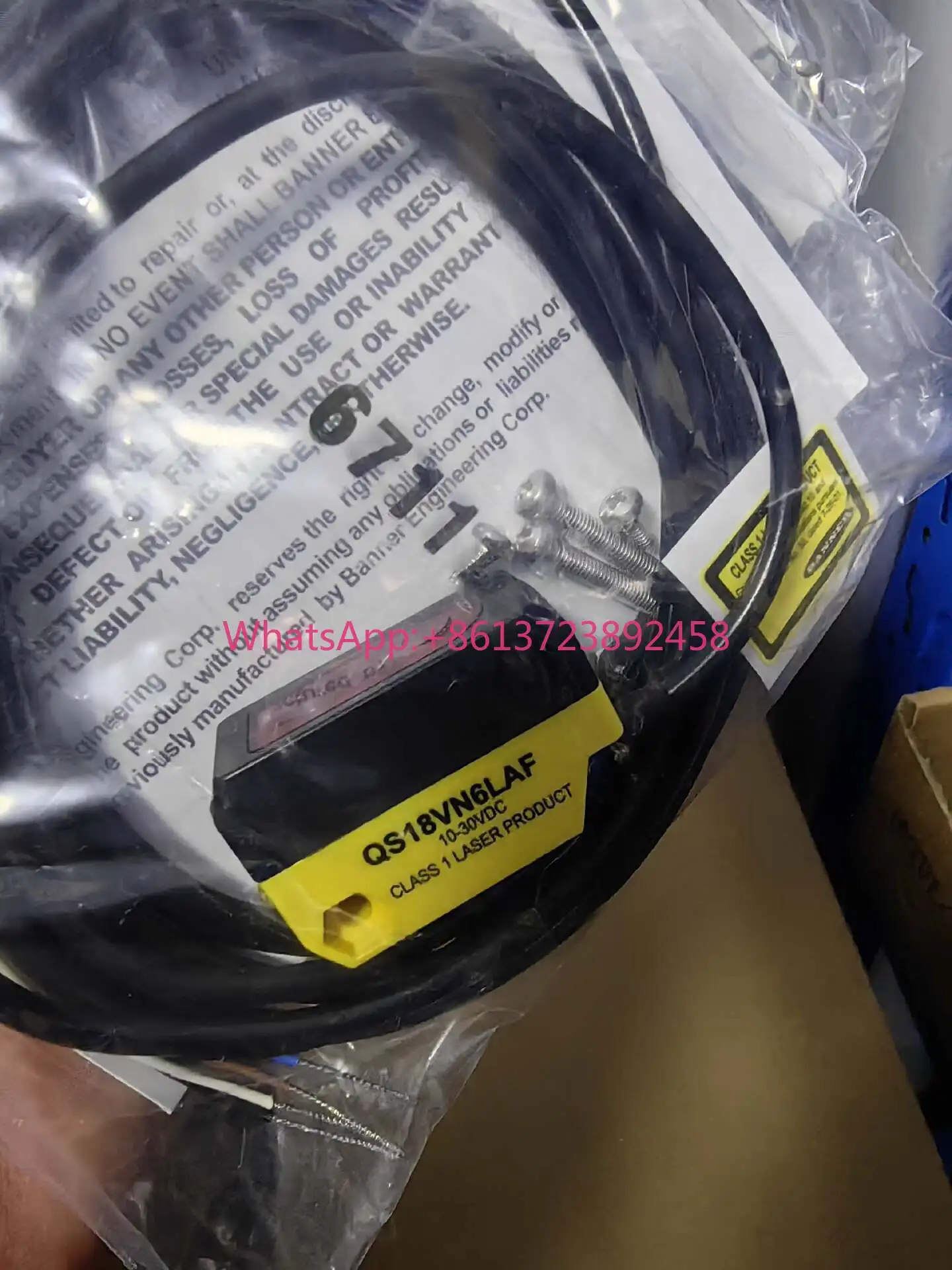Banner laser sensor QS18VN6LAF, (laser small light spot, with background suppression function) high quality
Banner laser sensor QS18VN6LAF, (laser small light spot, with background suppression function) high quality