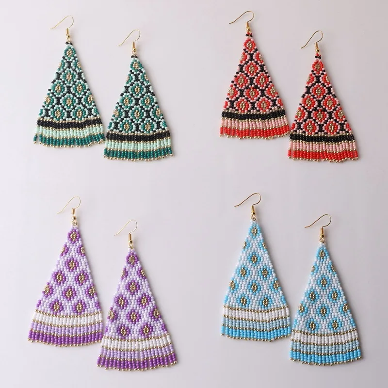 4 пары/лот, серьги в стиле ретро, больше цветов, маленький цветок, длинный зажим для ушей ручной работы из бисера с кисточкой
4 пары/лот, серьги в стиле ретро, больше цветов, маленький цветок, длинный зажим для ушей ручной работы из бисера с кисточкой