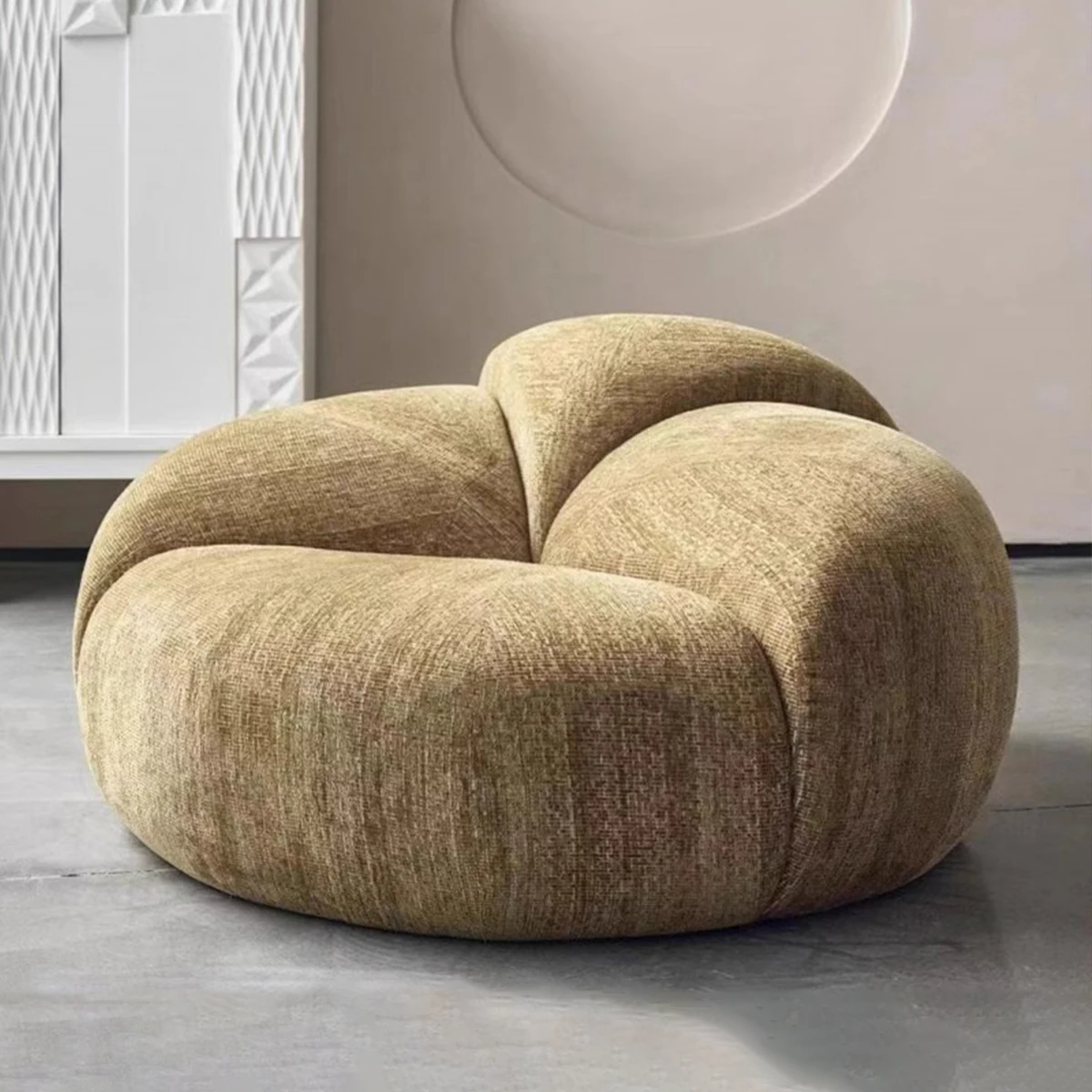 Creative pumpkin-shaped lounge chair comfortable yellow fabric single sofa chair modern new designer home lazy sofa chair
Creative pumpkin-shaped lounge chair comfortable yellow fabric single sofa chair modern new designer home lazy sofa chair