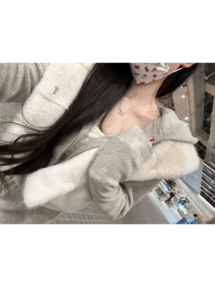 Шарф-манишка Poet Wong Cheese Snowie из искусственного меха, универсальный, высококачественный материал, экологичный, для зимней носки
Шарф-манишка Poet Wong Cheese Snowie из искусственного меха, универсальный, высококачественный материал, экологичный, для зимней носки