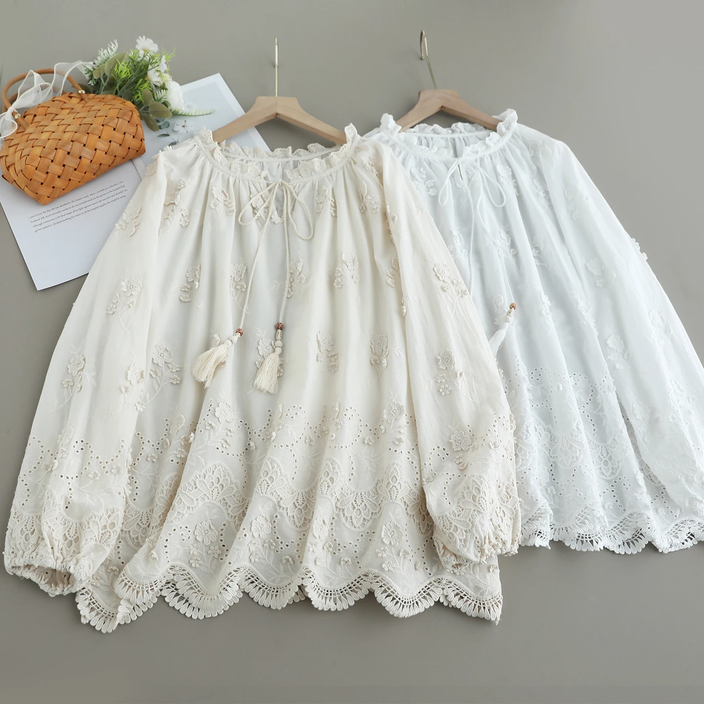 Japanese Sweet Mori Girl 3D Flower Embroidery Hollow Out Cotton Shirts Women Autumn O-Neck Long Sleeve Casual Loose Blouse Tops 
Japanese Sweet Mori Girl 3D Flower Embroidery Hollow Out Cotton Shirts Women Autumn O-Neck Long Sleeve Casual Loose Blouse Tops