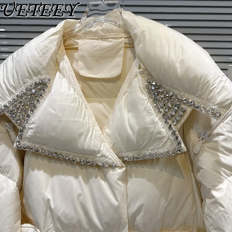 Winter New Fashionable Water Drop Rhinestone Beaded Parkas Coat Turn-Down Collar Short Loose Warm Down Jacket for Women
Winter New Fashionable Water Drop Rhinestone Beaded Parkas Coat Turn-Down Collar Short Loose Warm Down Jacket for Women