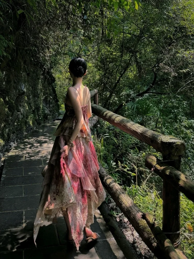 Heritage, окрашенная в розовую смородина, топ с принтом тай-дай, асимметричная юбка, модный летний наряд, женская одежда
Heritage, окрашенная в розовую смородина, топ с принтом тай-дай, асимметричная юбка, модный летний наряд, женская одежда