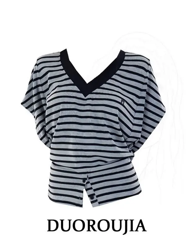 plus Size Korean Style Striped V-Neck Short Sleeve T-Shirt Women's Summer New Slimming Design Batwing Sleeve Top for Plump MM
plus Size Korean Style Striped V-Neck Short Sleeve T-Shirt Women's Summer New Slimming Design Batwing Sleeve Top for Plump MM