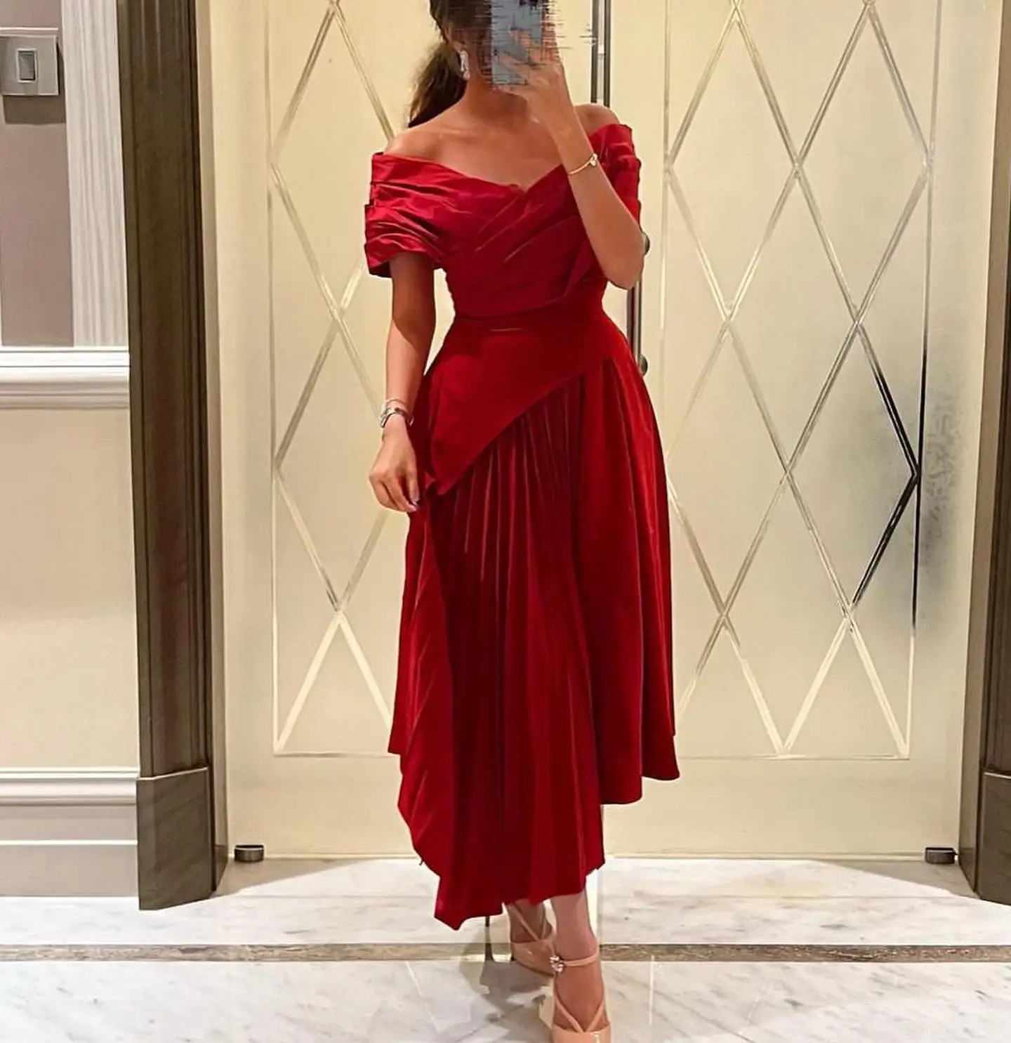 Noble Red V Neckline Prom Dress Short Sleeves With Ankle-Length Evening Summer Elegant Party Dress For Women2023
Noble Red V Neckline Prom Dress Short Sleeves With Ankle-Length Evening Summer Elegant Party Dress For Women2023