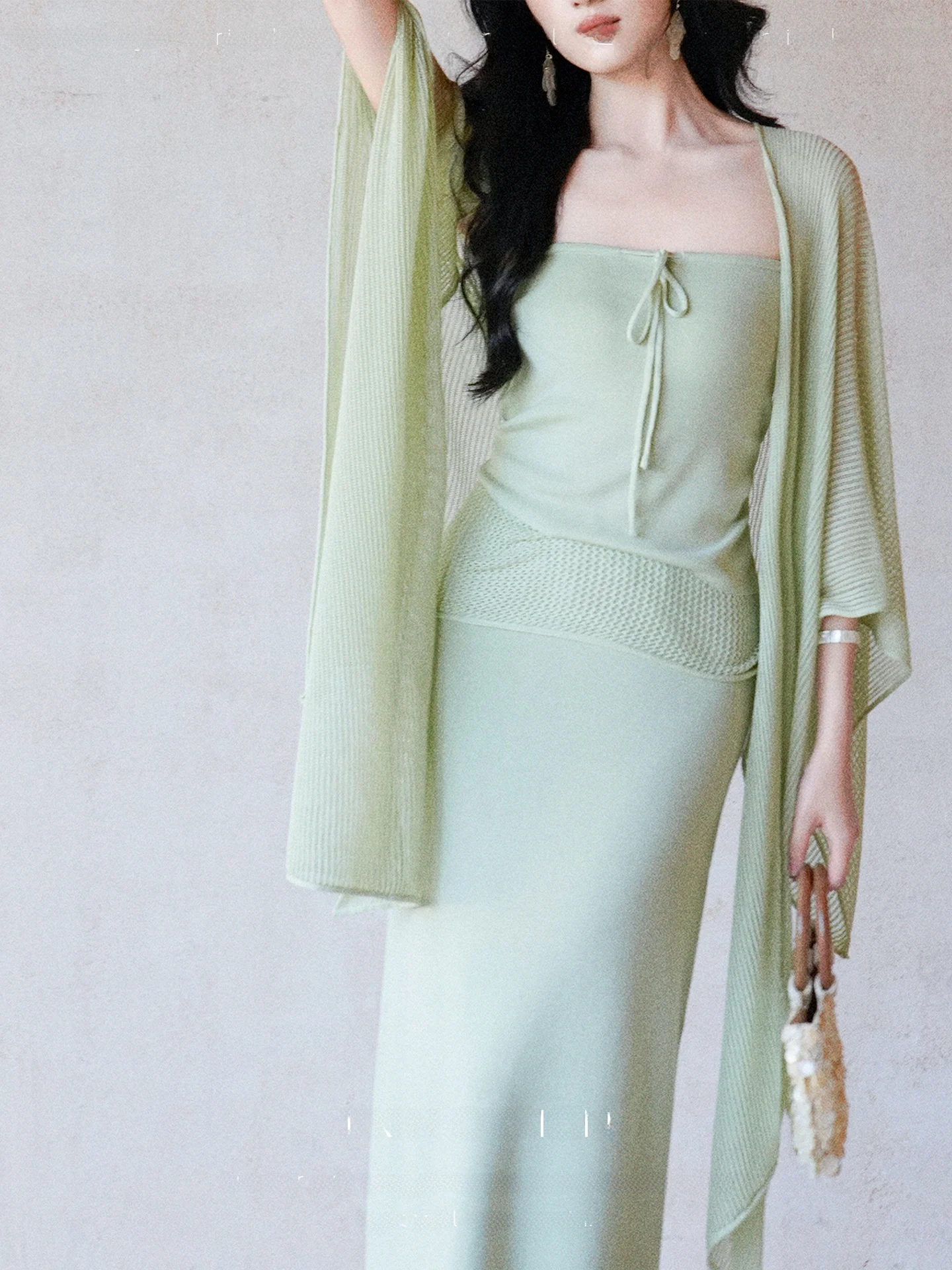 Mint Hollow out Knitted Set with Shawl Half Skirt Base Layer for Women Spring Fashion Three Piece Suit High Waist Midi Skirt
Mint Hollow out Knitted Set with Shawl Half Skirt Base Layer for Women Spring Fashion Three Piece Suit High Waist Midi Skirt