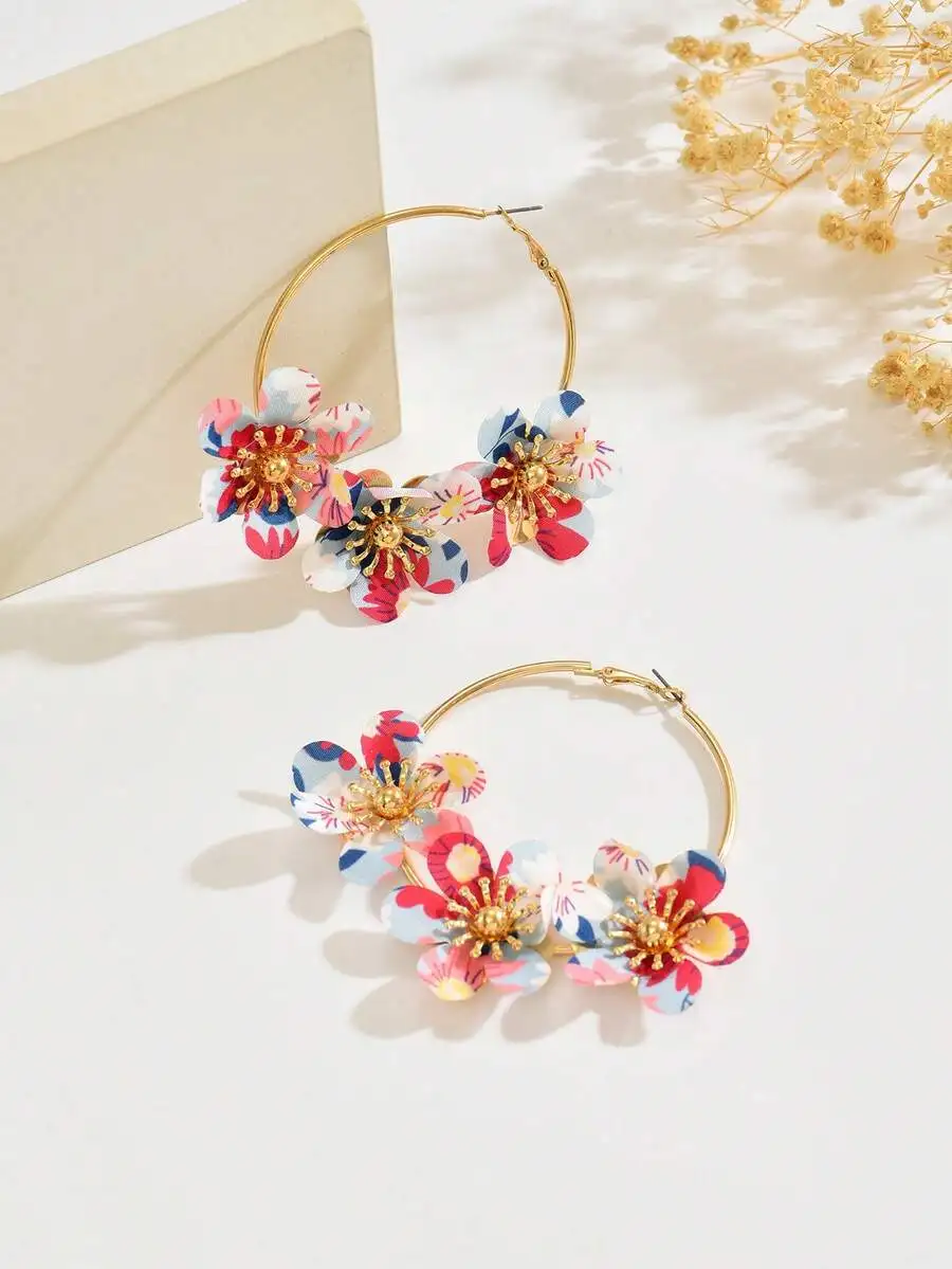Fashion Floral Fabric 3D Hoop Earrings For Women Wedding Party Daily Wear
Fashion Floral Fabric 3D Hoop Earrings For Women Wedding Party Daily Wear