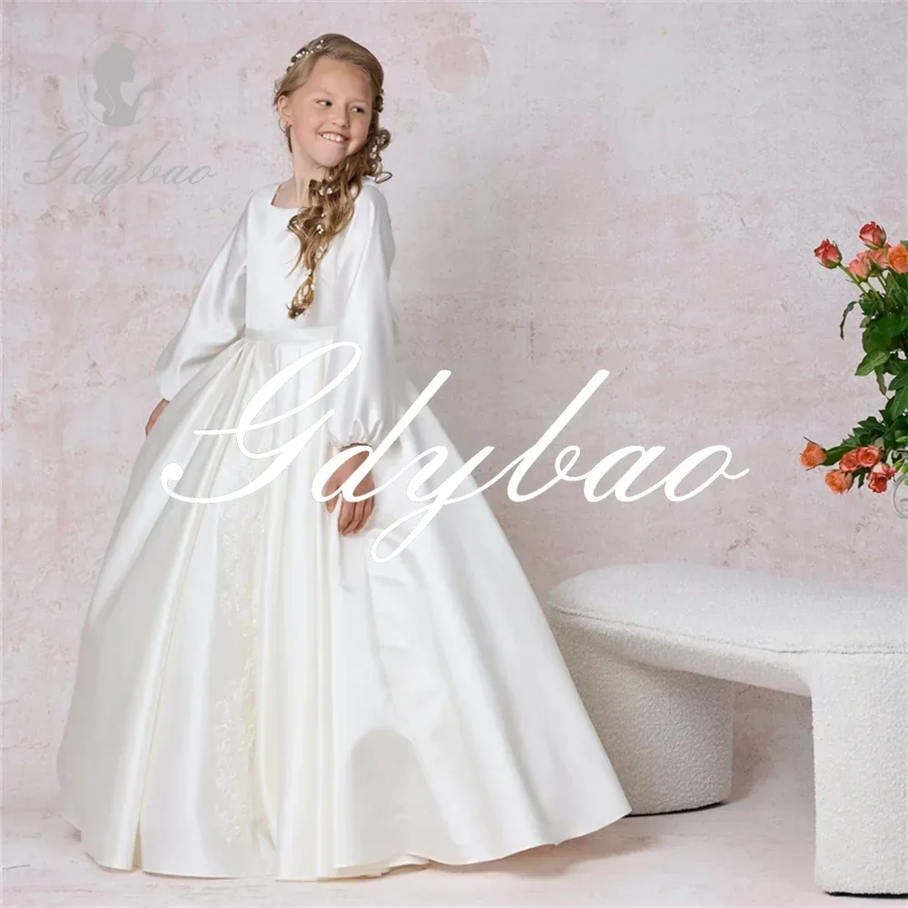 Classic Applique Long Puff Sleeve A Line Princess Formal Flower Girl Dress Ankle Length Elegant First Communion Gown Customized
Classic Applique Long Puff Sleeve A Line Princess Formal Flower Girl Dress Ankle Length Elegant First Communion Gown Customized