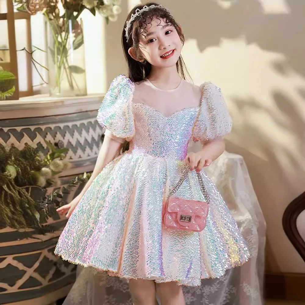 Mermaid Ji sequined princess dress girls high-end light luxury small host children flower girl piano performance dress
Mermaid Ji sequined princess dress girls high-end light luxury small host children flower girl piano performance dress