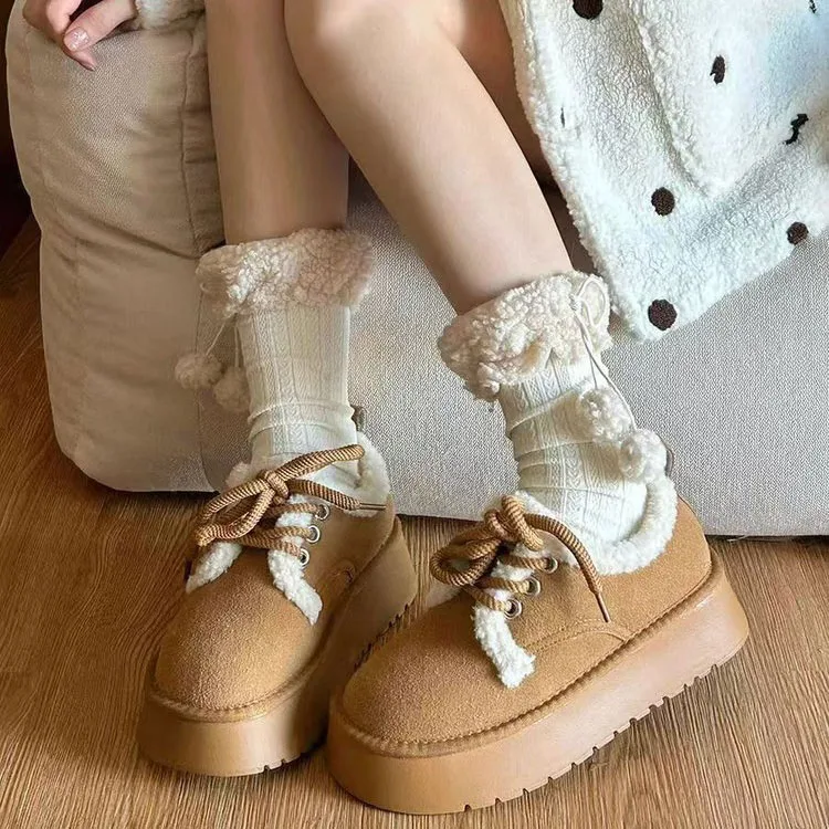 Lamb Fur Lined Thick Bottom Snow Boots Women's Casual Wear Winter New Style Double Wear Flip Fur Boots Cotton Shoes
Lamb Fur Lined Thick Bottom Snow Boots Women's Casual Wear Winter New Style Double Wear Flip Fur Boots Cotton Shoes