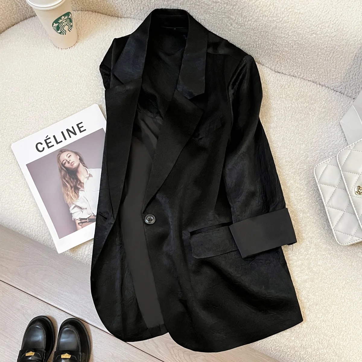 Black Premium Texture Acetic Acid Suit Jacket for Women, Thin Style, 2025 Summer New Item, Slim and Thin Suit
Black Premium Texture Acetic Acid Suit Jacket for Women, Thin Style, 2025 Summer New Item, Slim and Thin Suit