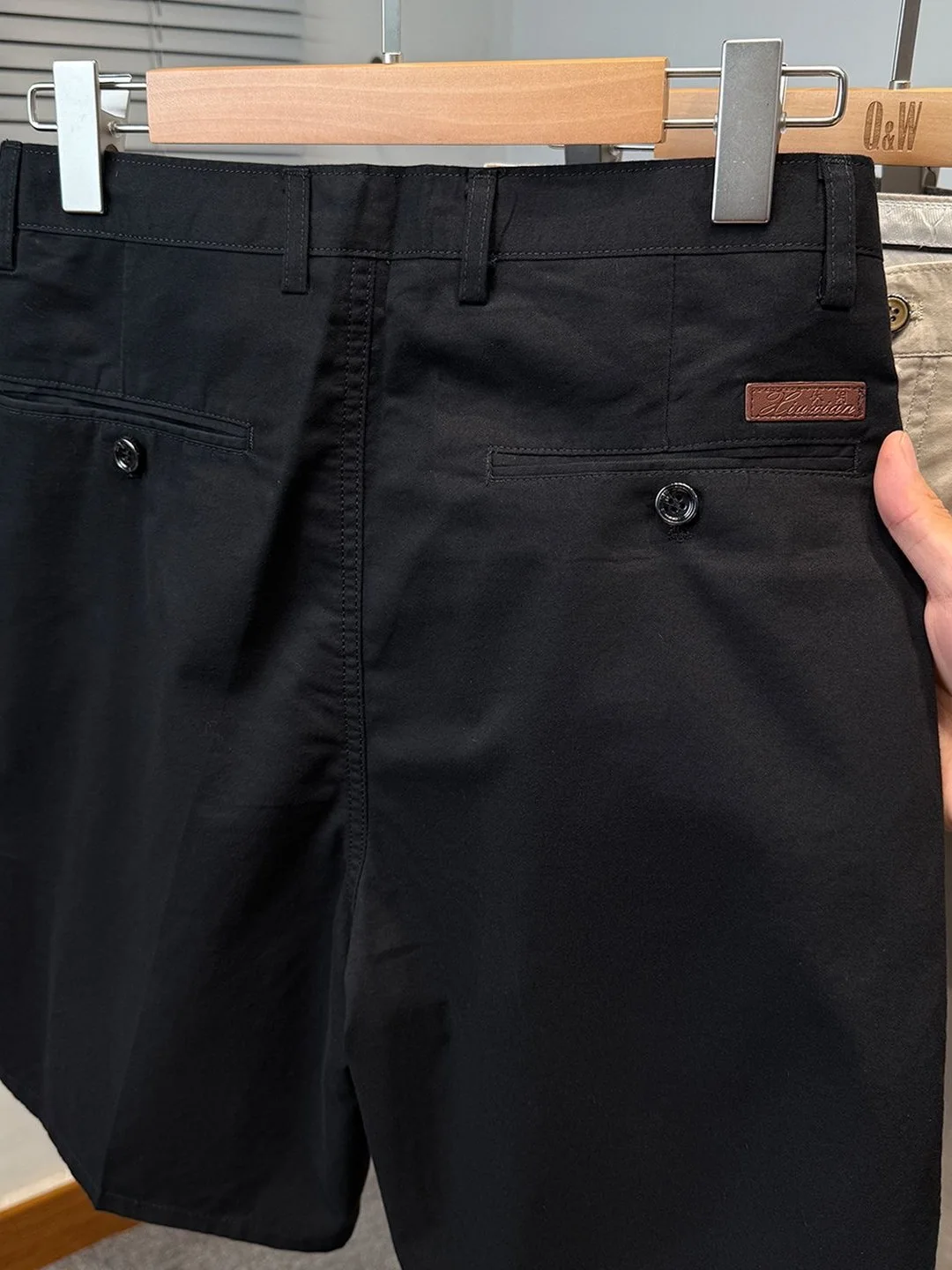 Summer Men's Cotton Shorts Casual Thin Five-Quarter Length Breathable Business Style High Waist Pocket Detail Flat Iron Resis...
Summer Men's Cotton Shorts Casual Thin Five-Quarter Length Breathable Business Style High Waist Pocket Detail Flat Iron Resis...