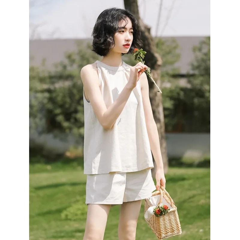 Women's Summer Casual Cotton Linen Vest Top Neck Hanging Shorts Two-Piece Set Fashionable plus Size Commute Style Artistic
Women's Summer Casual Cotton Linen Vest Top Neck Hanging Shorts Two-Piece Set Fashionable plus Size Commute Style Artistic